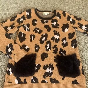 Tucker and tate sweater